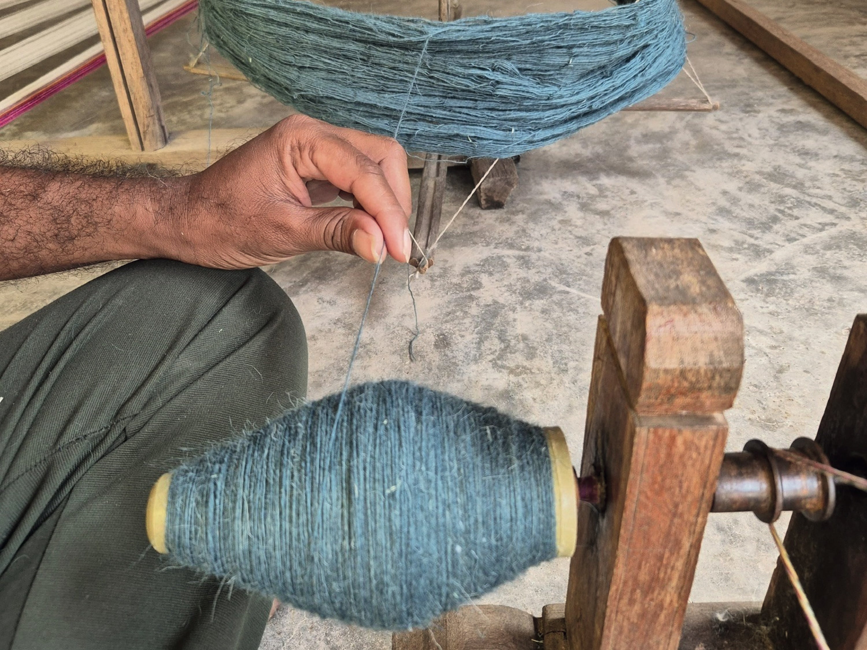 Vintage Wool Blanket, Teal Indian Coverlet, Sofa Throw, Blue Couch Cover, Bed Runner, Blue Woolen Bedspread, Housewarming Gift - LAPIS