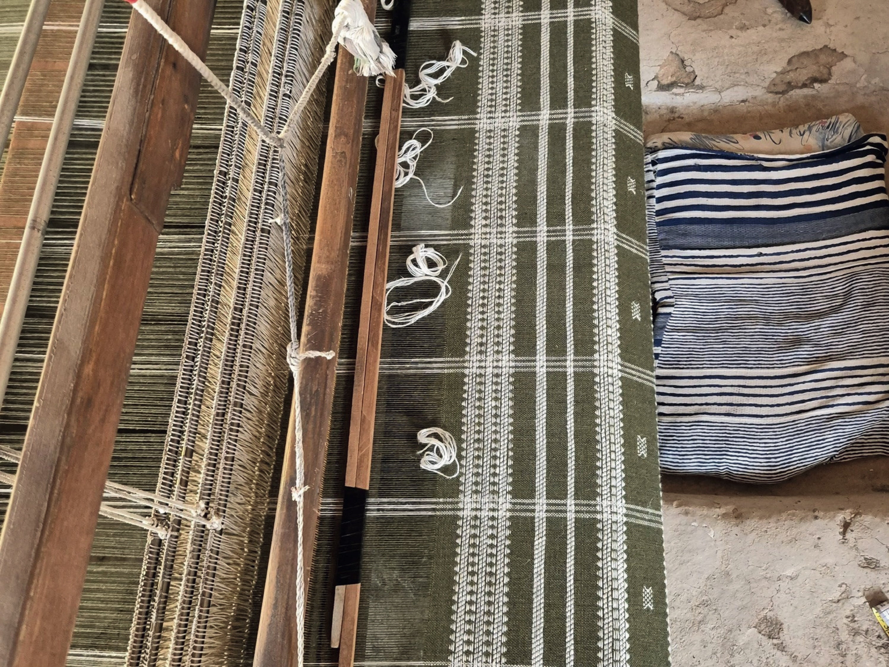 Olive Indian Coverlet, Green Throw Blanket, Wool Bed Runner, Boho Couch Cover, Green Sofa Throw, Wool Bedspread for New House - OLIVER