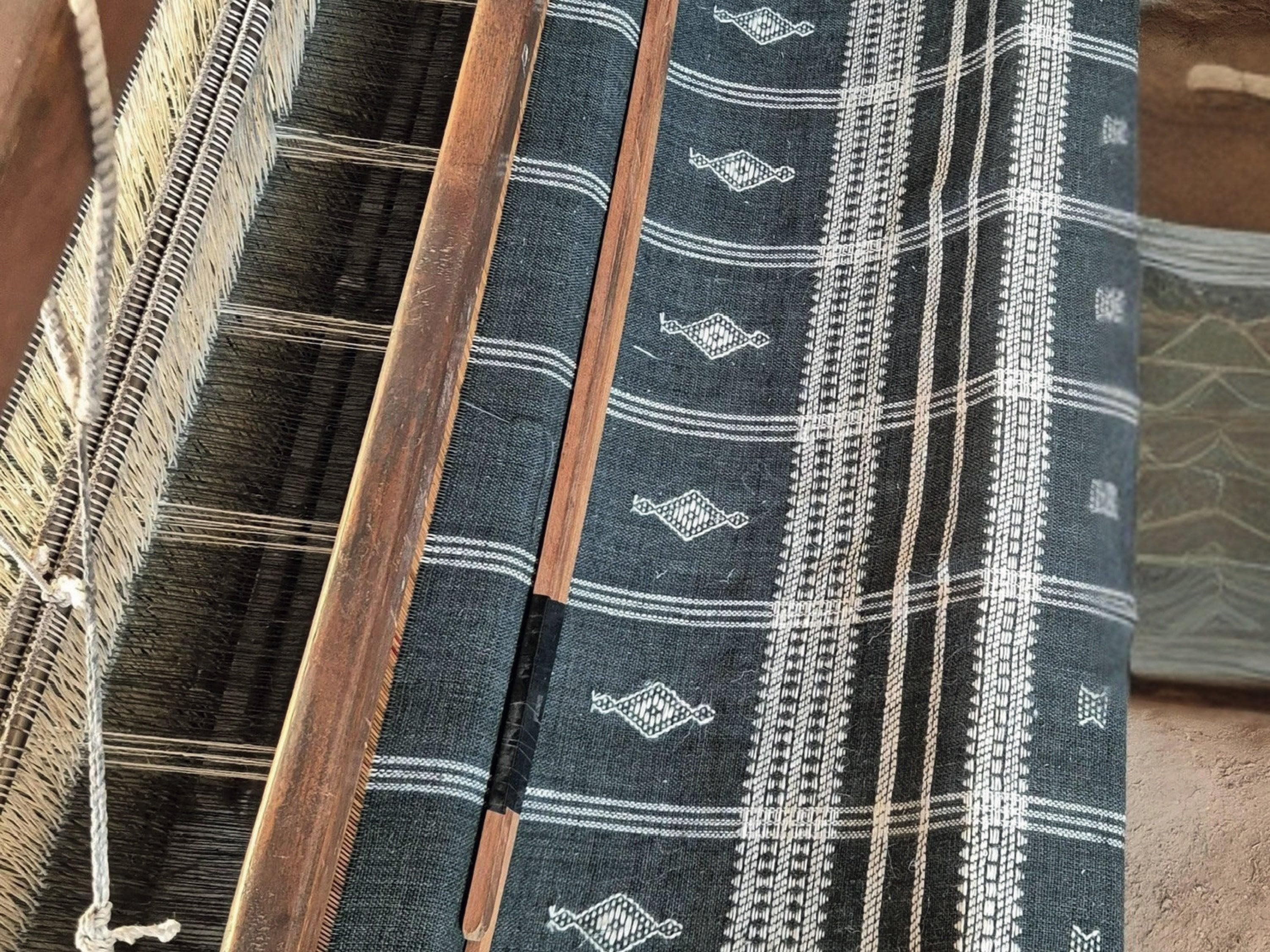 ONYX - Indian Wool Blanket, Couch Throw Cover, Sofa Coverlet, Woolen Bedspread, Charcoal, Black, Bed Cover, New House Present