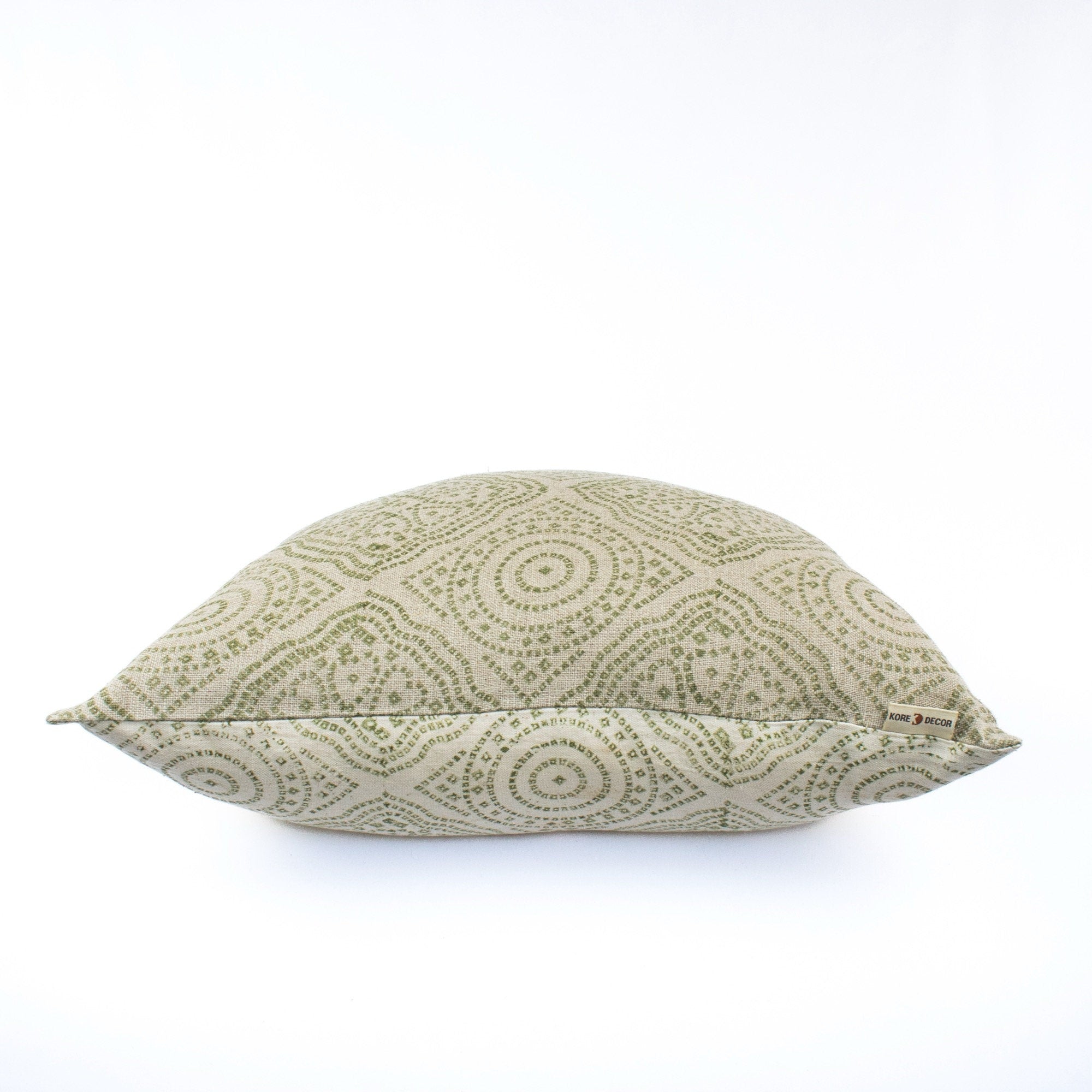 large accent pillows