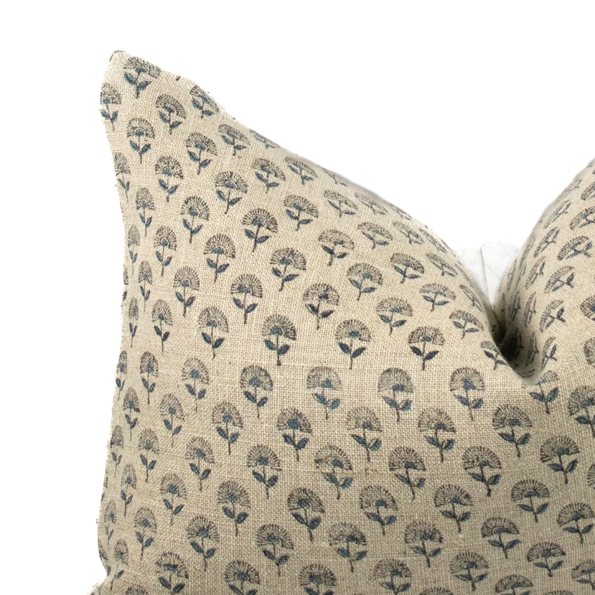 small decor pillows